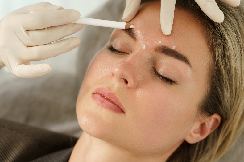Vorher-Nachher-Vergleich Faltenbehandlung durch Botox.